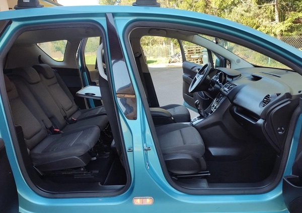 Opel Meriva cena 21900 przebieg: 124000, rok produkcji 2010 z Białystok małe 232